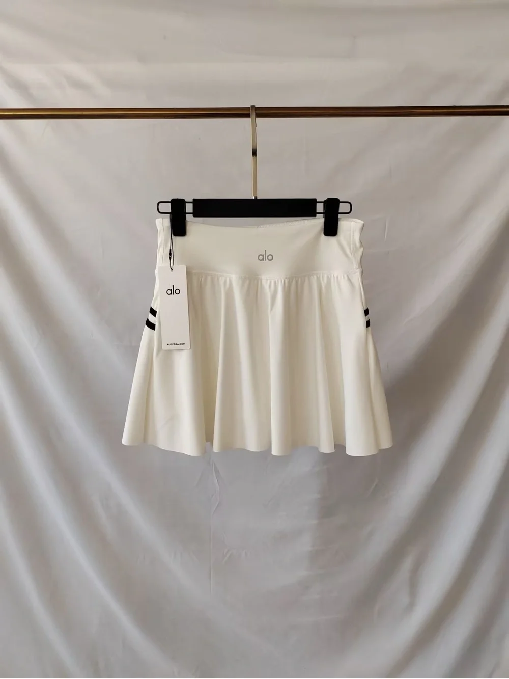 ALO Yoga White Athletic Skirt